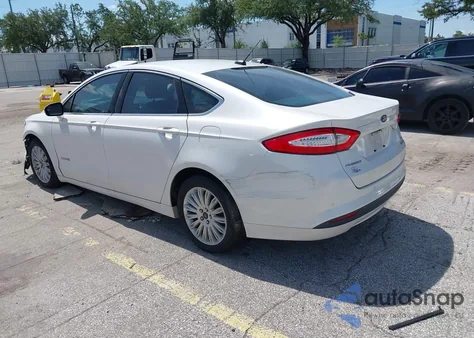 2014 Ford Fusion Hybrid Se from USA, damaged, VIN 3FA6P0LU6ER182630